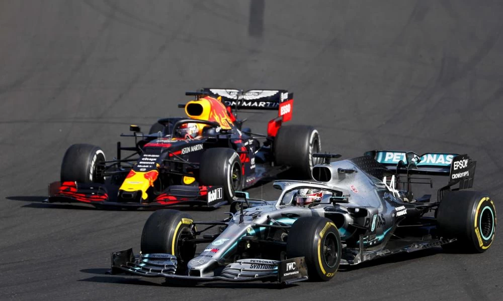 Formula 1: Συγκλονιστικός αγώνας στο Μπαχρέιν με νικητή τον Χάμιλτον